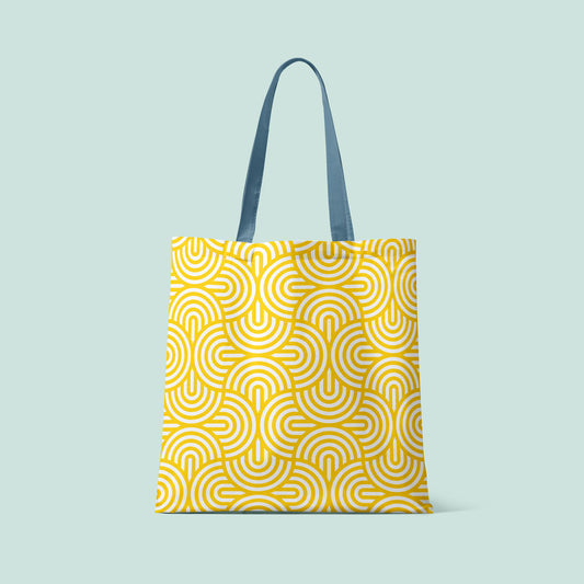 Tote bag with contrasting strap